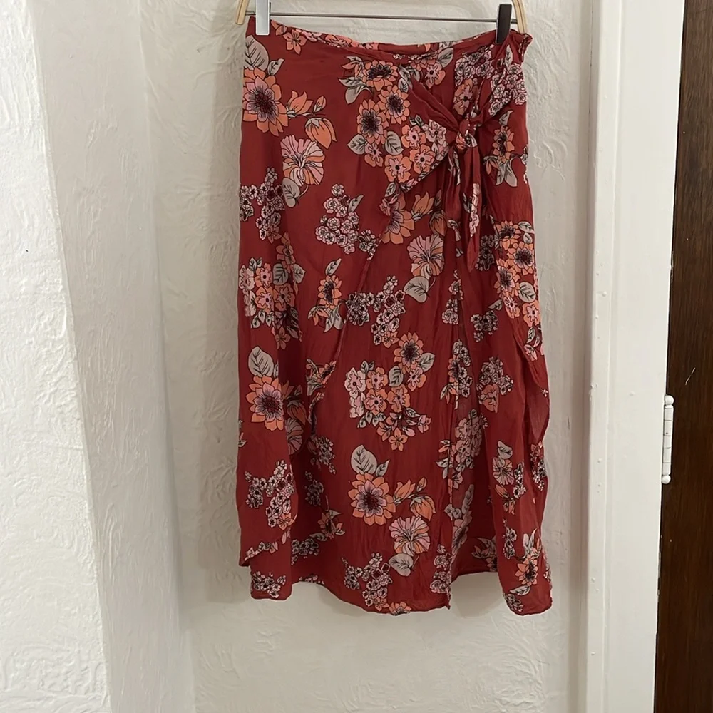 FREE PEOPLE Sunday Sarong Floral Midi Skirt - Picture 4 of 7